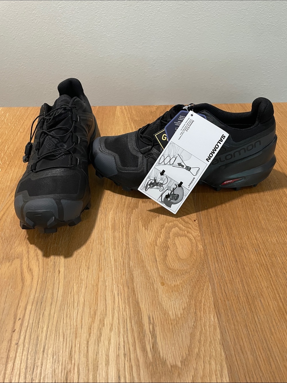 Women’s Salomon Ortholite Speed Cross 5 GTX Outdoor Trail Black shoes, 7.5